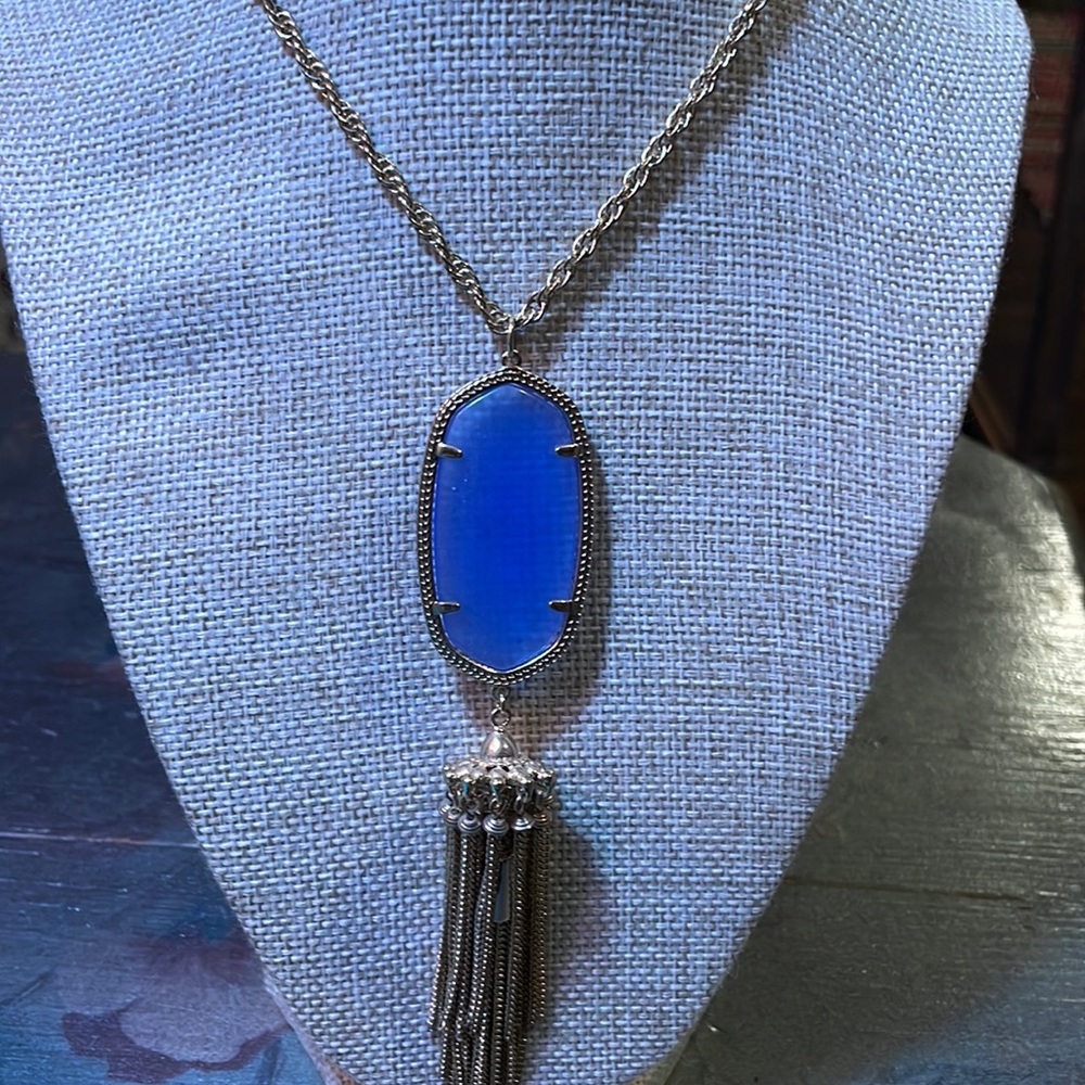 Kendra Scott Ryan necklace in periwinkle color